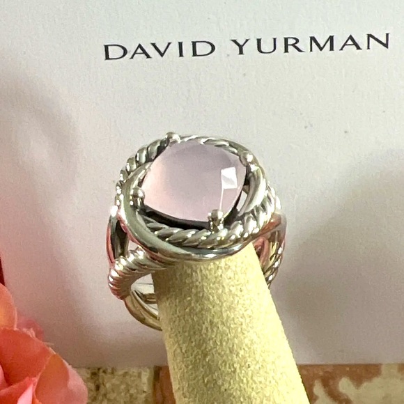 DY Infinity Rose Quartz Ring - Picture 3 of 11